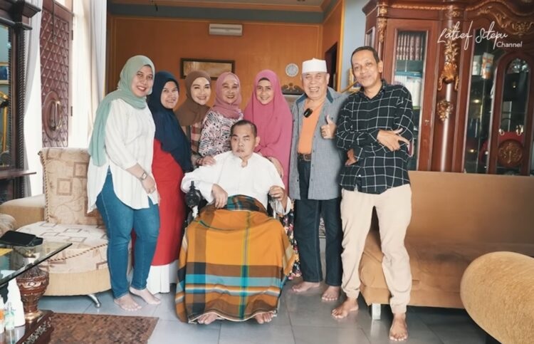 Mat Solar yang mengalami stroke sejak 2017 silam.